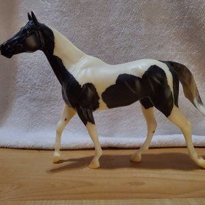 Breyer Traditional TSC Travis Pinto Sport Horse